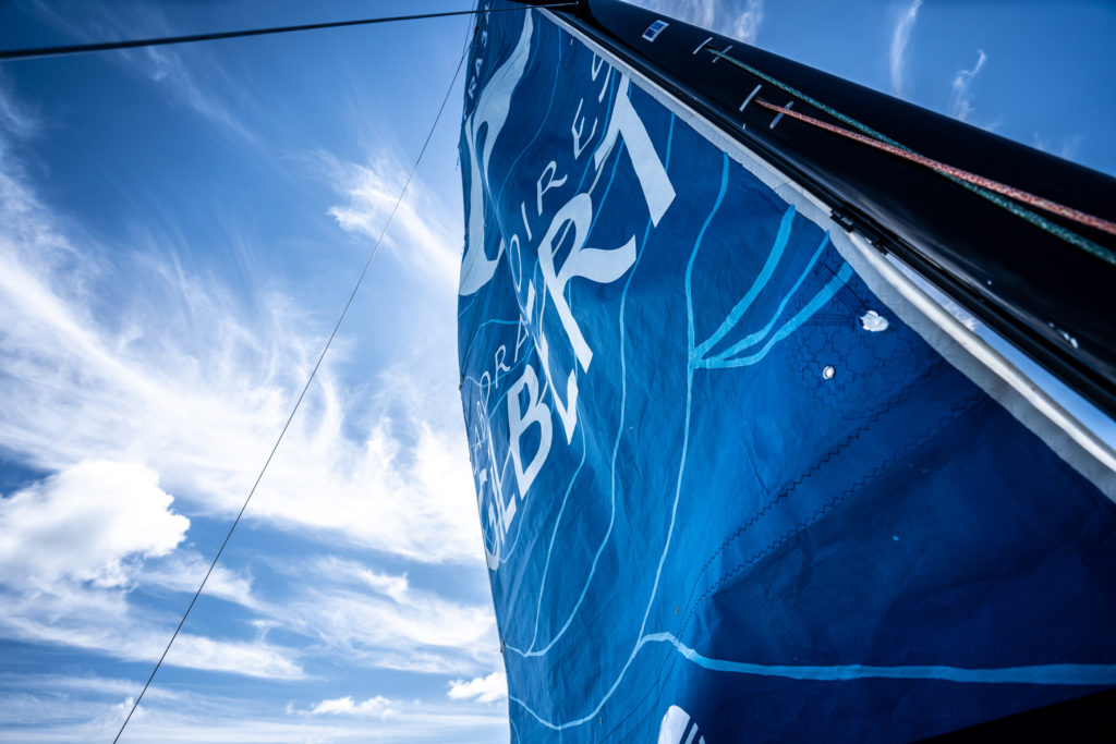 Grand voile du voilier Laboratoires Gilbert