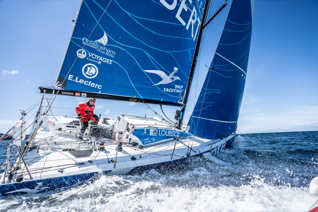 Fabien Delahaye sur le voilier Laboratoires Gilbert