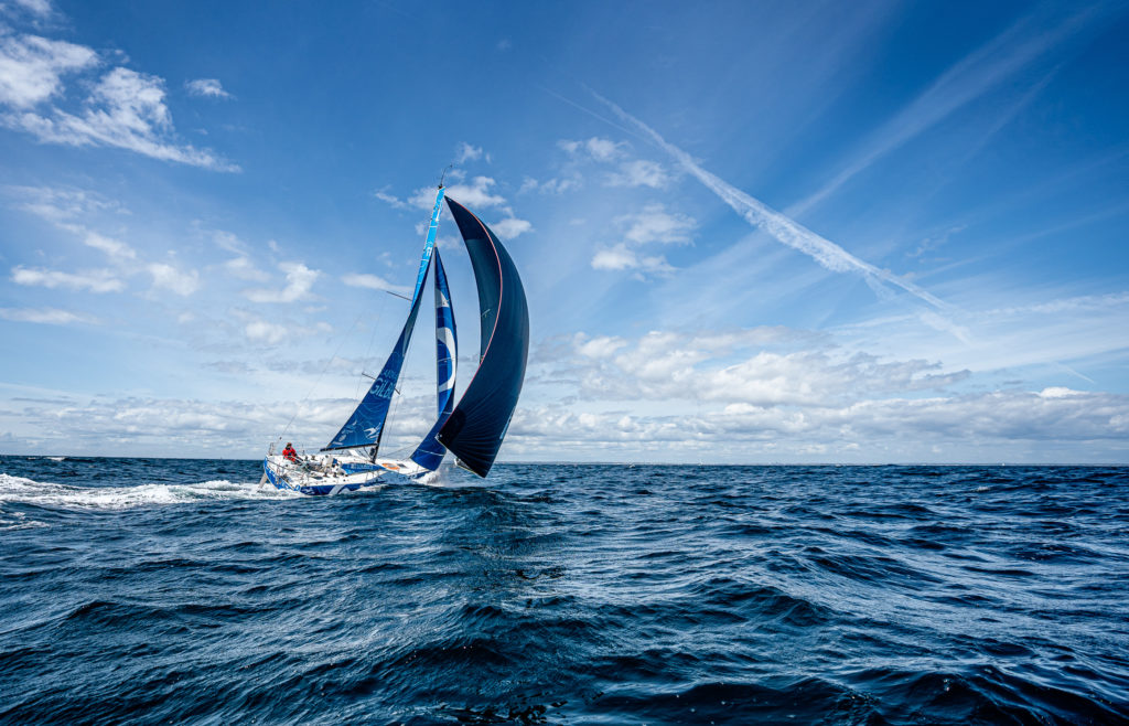 Fabien Delahaye sur le voilier Laboratoires Gilbert