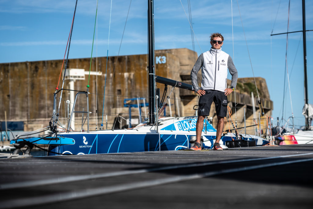 Fabien Delahaye sur le voilier Laboratoires Gilbert