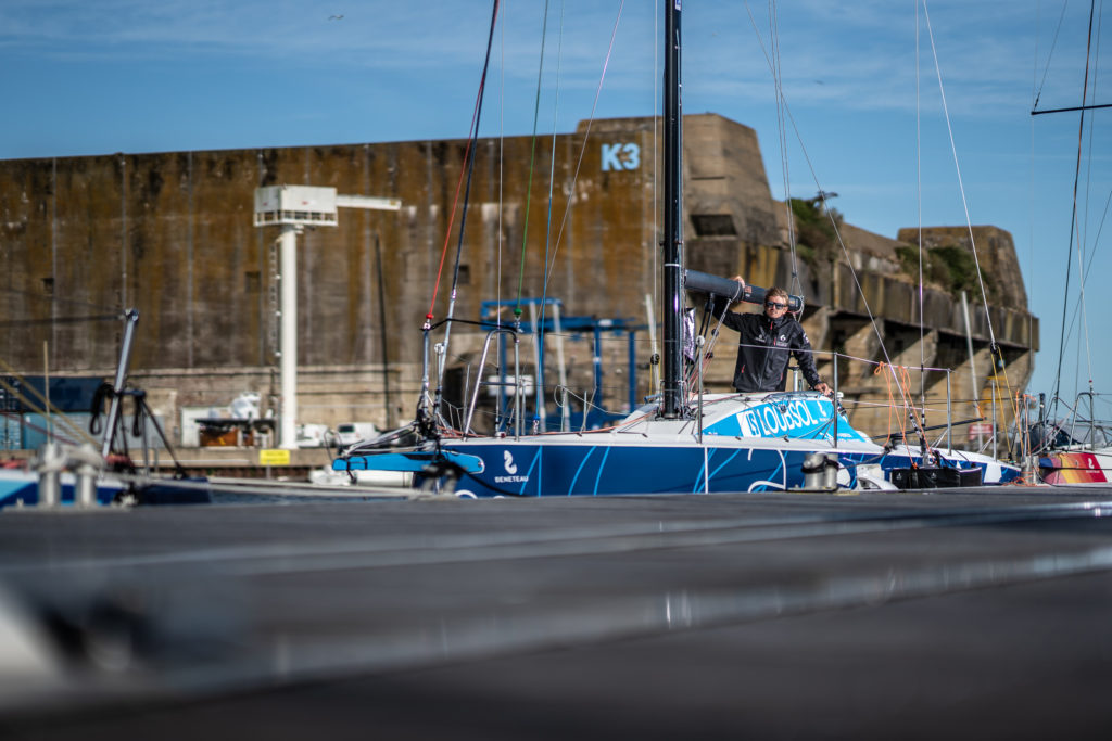 Fabien Delahaye sur le voilier Laboratoires Gilbert