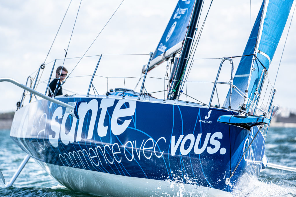 Fabien Delahaye sur le voilier Laboratoires Gilbert