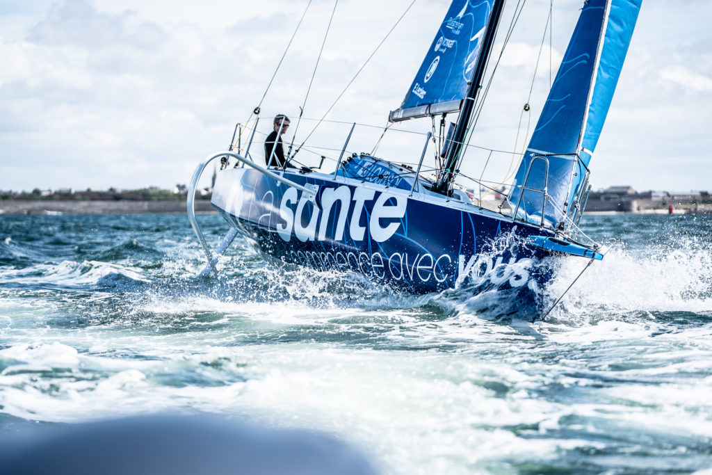 Fabien Delahaye sur le voilier Laboratoires Gilbert