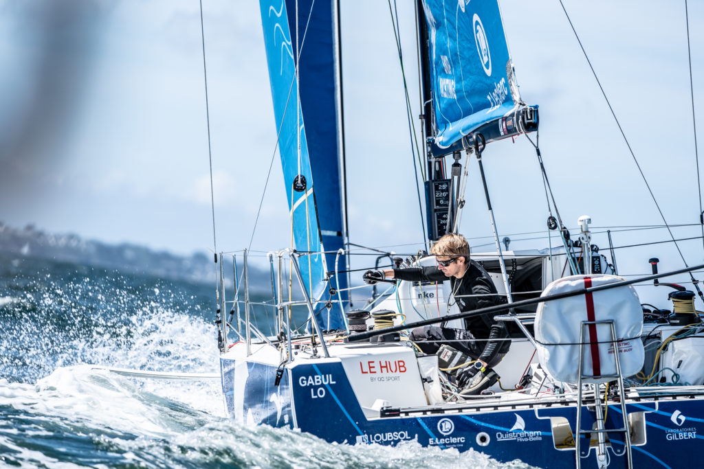 Fabien Delahaye sur le voilier Laboratoires Gilbert