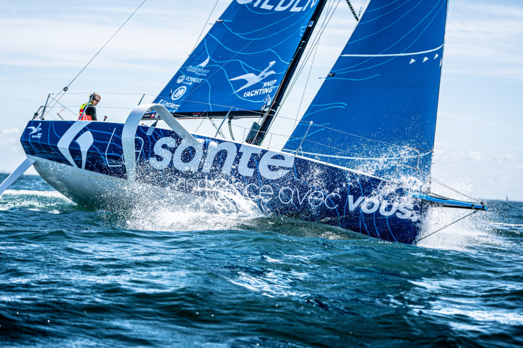 Fabien Delahaye sur le voilier Laboratoires Gilbert