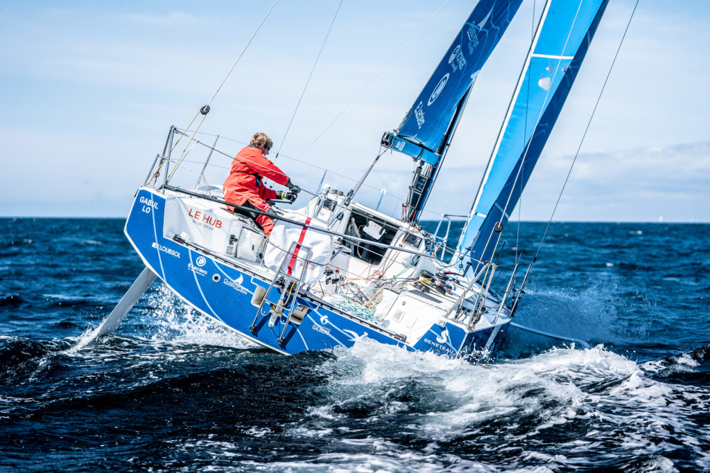 Fabien Delahaye sur le voilier Laboratoires Gilbert