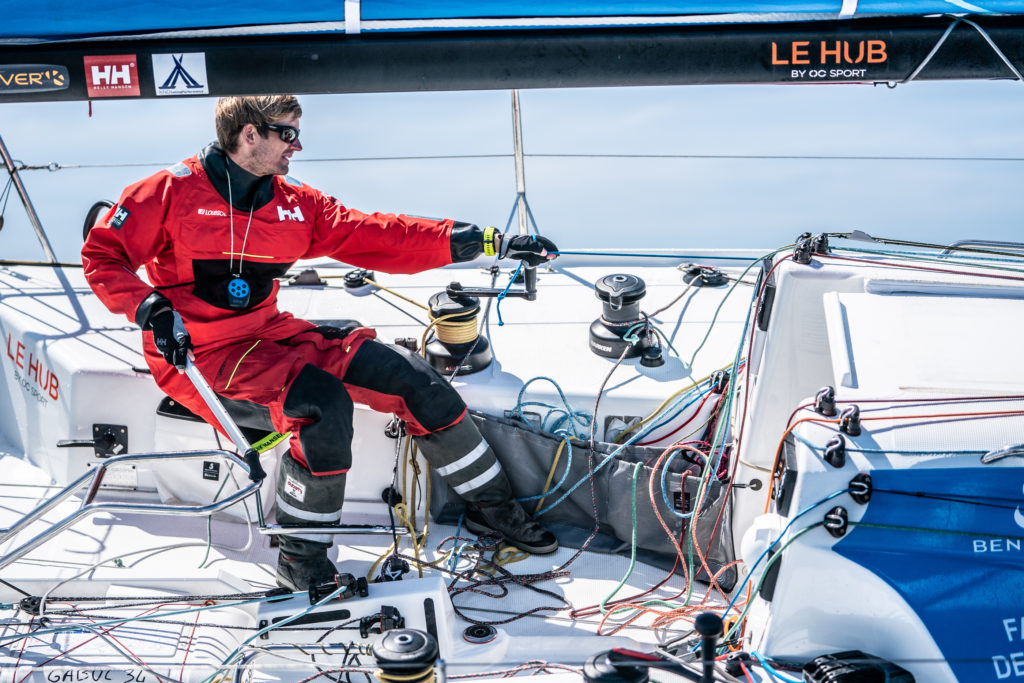 Fabien Delahaye sur le voilier Laboratoires Gilbert