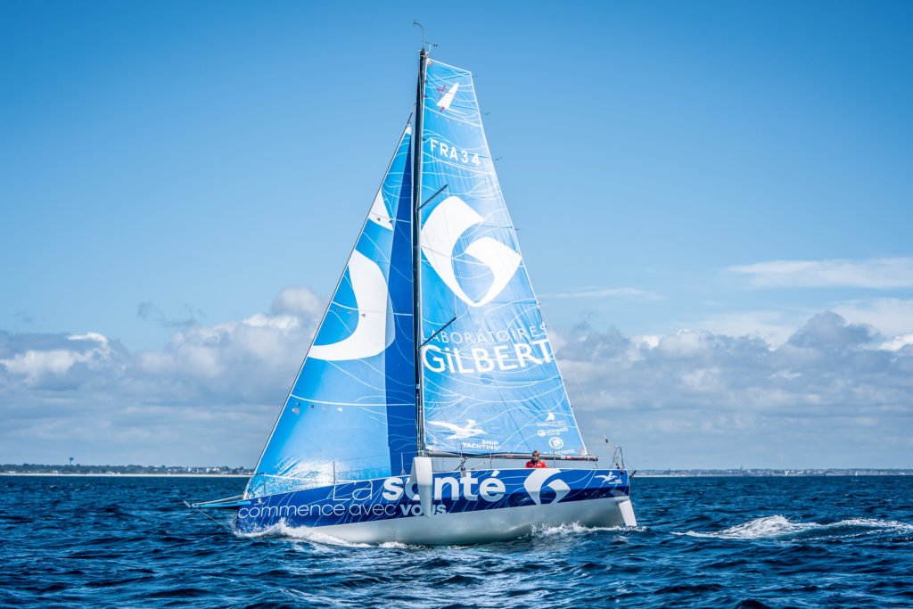 Fabien Delahaye sur le voilier Laboratoires Gilbert