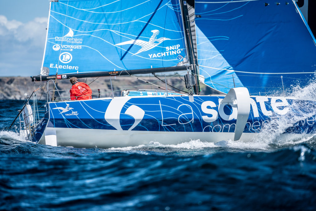 Fabien Delahaye sur le voilier Laboratoires Gilbert