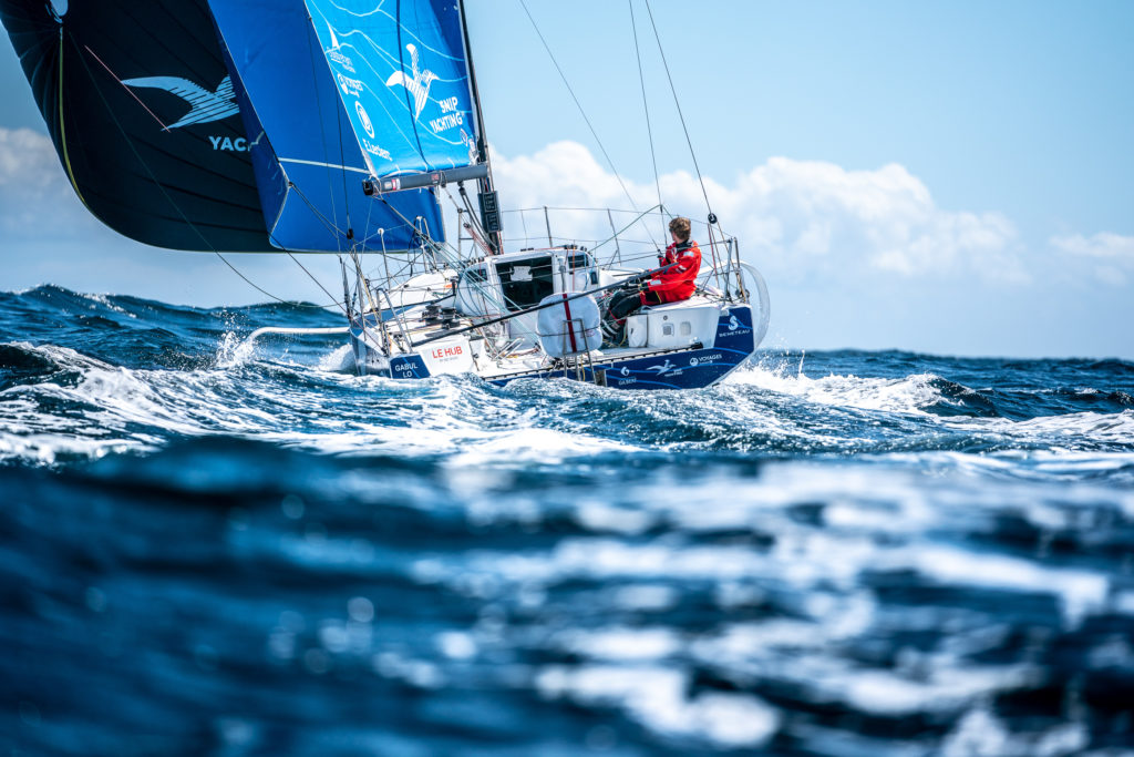 Fabien Delahaye sur le voilier Laboratoires Gilbert