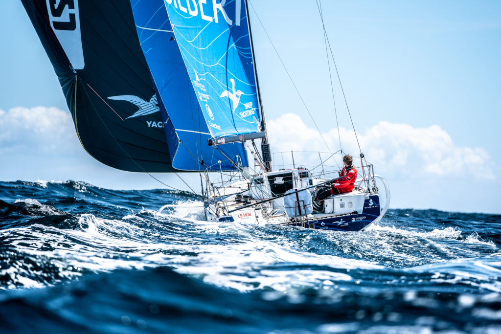 Fabien Delahaye sur le voilier Laboratoires Gilbert